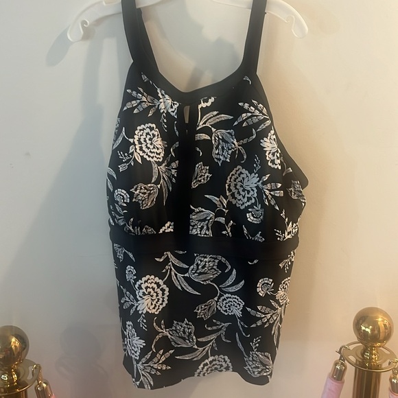 Floral Black and White Women's Bikini Top - Picture 1 of 5